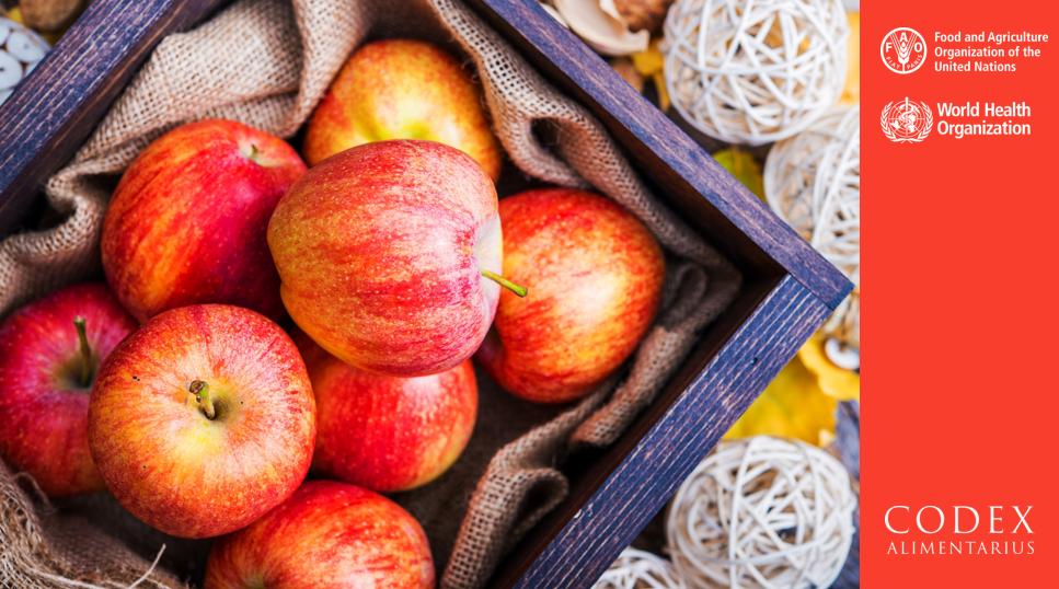 FAOWHOCodex's tweet image. 📝 | #Patulin - a secondary metabolite produced by a number of fungal species - has been found as a contaminant in many mouldy #fruits, #vegetables, cereals and other foods, however, the major sources of contamination are #apples🍎 and #apple🍏 products