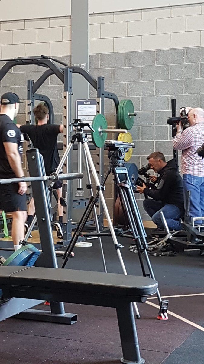 CageWarriors's tweet image. When MMA meets Rugby 👊 🏉

Cage Warriors world champion @jackshoremma trained with @dragonsrugby ahead of #CW104 and Judgement day on April 27th 👏  A HUGE date for Welsh sports!

@BBCScrumV piece coming Sunday... 📺