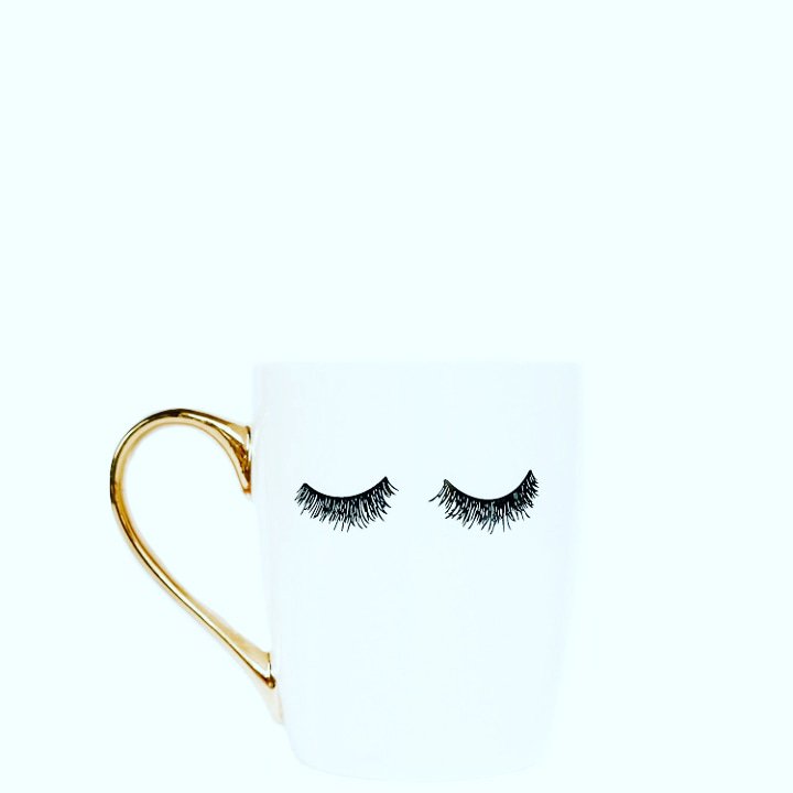 MeerSelling's tweet image. Eyelashes coffee mug with gold handle.....
#innovagoods #kitchenware #Amazon #amazondeals #eyelashes #makeuplover #MakeupAddict #creativity ....
amazon.com/gp/product/B07…