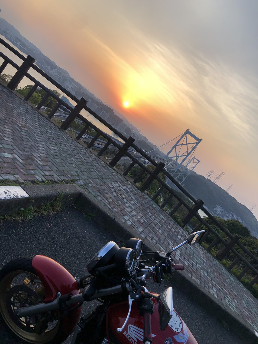 CB400SF517's tweet photo. 暇だったので和布刈まで来ました〜
夕方の和布刈はよき☺️ https://t.co/zHpFtAKZqW