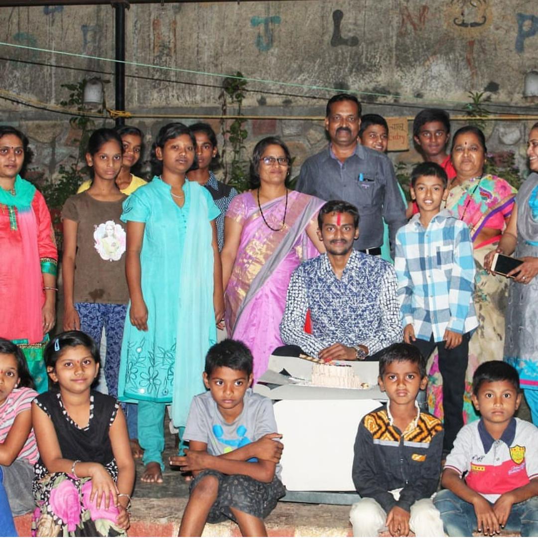 Shashwat_r_s's tweet photo. 18 April Celebrations and Welfare work.
18 APRIL 2018
Celebrated birthday with beautiful and talented children in orphanage.
@ Sumati Balvan Pune.
#Birthdaycelebration
#thinkdiffernt https://t.co/FJXueDfDr3