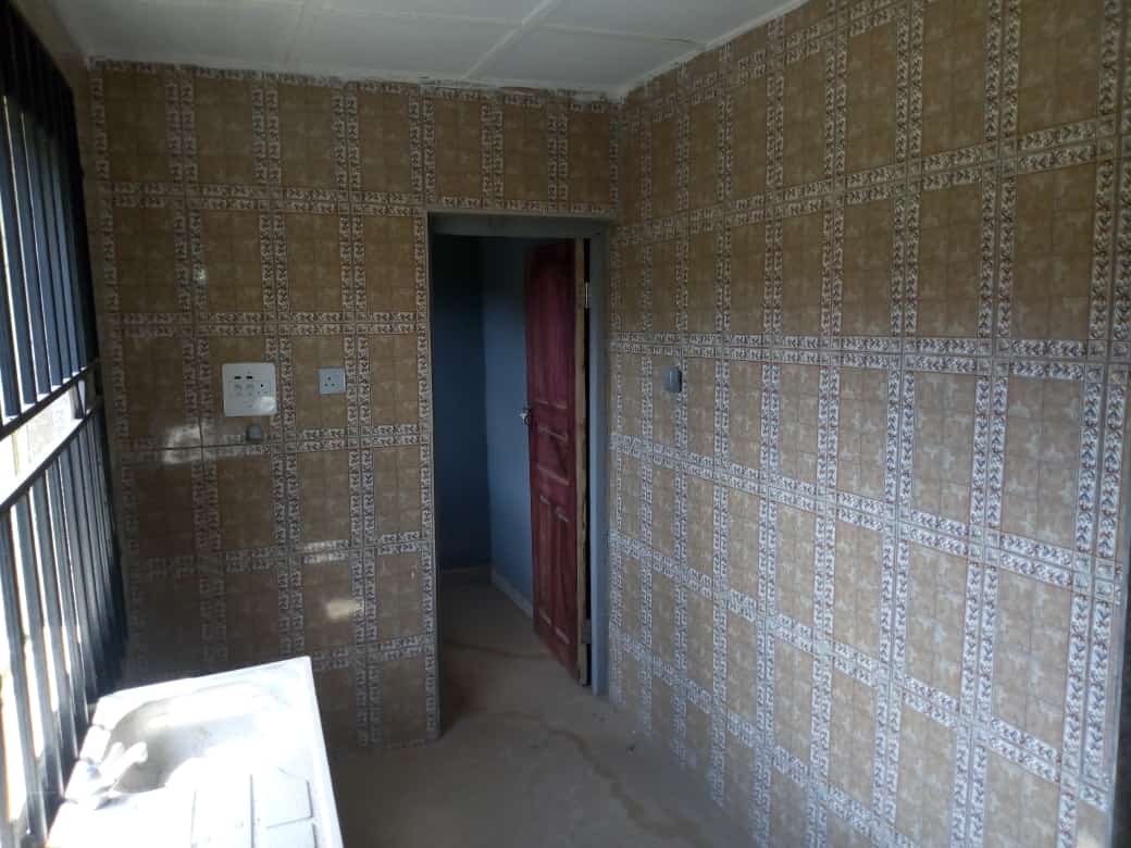 zalasoft's tweet photo. UP FOR SALE
3 Bedroom Flat on a Half Plot of Land.
LOCATION: Ondo Road.
DM FOR MORE INFORMATION.
#AkureRealEstate #Akurecity #AkureTwitterCommunity #AkureHowFar #OndoTwitterCommunity #Tweaster https://t.co/AEwX2fOARE