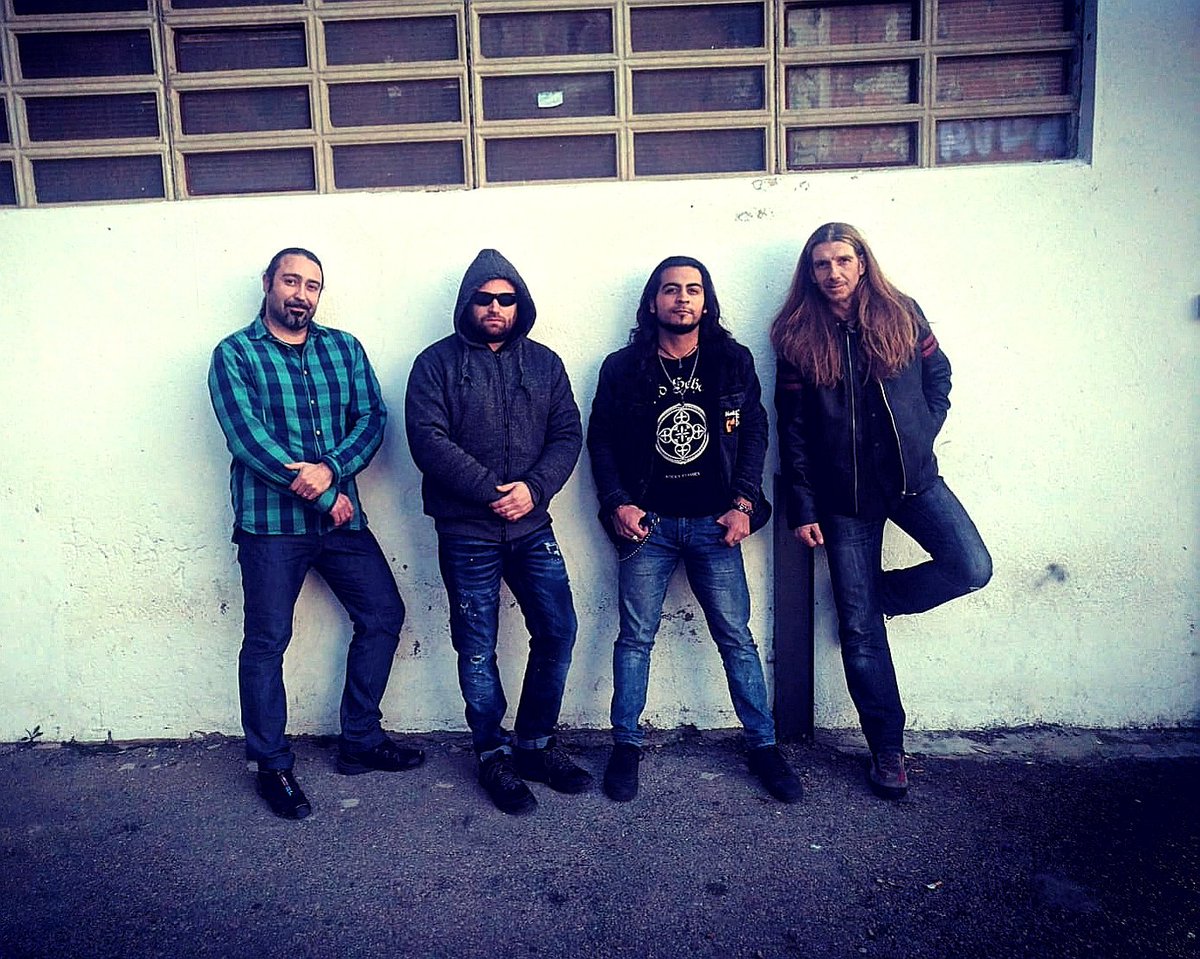 YAKANYNÁ
#heavymetal #HardRock  #metal