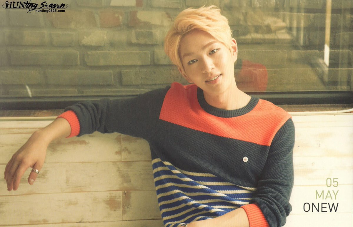 Another soft pictures from blonde Jinki. 