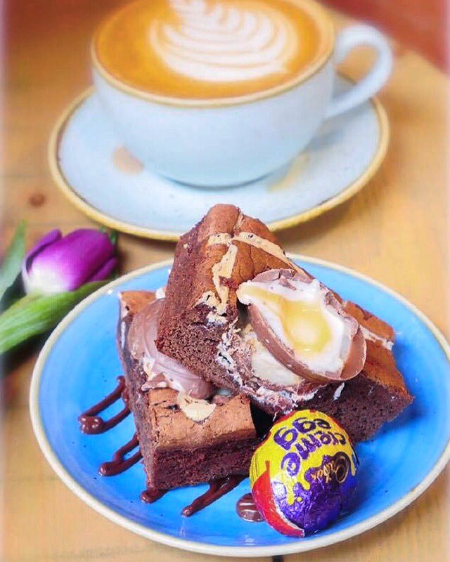 bertsballymena's tweet photo. Cream Egg Brownie!😍 Only £3.50 with a tea or filter coffee! 🍫🐰🍬

#bobandbertsballymena #bobandberts #coffee #easter #easteregg #creamegg #chocolate https://t.co/nEF2G6BHD3