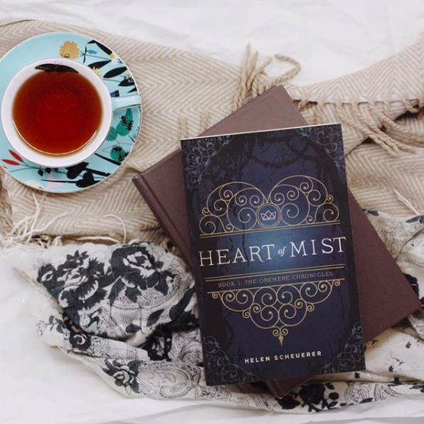 HelenScheuerer's tweet photo. Another stunning #bookstagram shot from the talented @anianimates.reader over on Instagram 😍😍😍 #oremerechronicles #heartofmist #authorlife #amwritingfantasy #fantasybooks https://t.co/ssjM2QoBV0