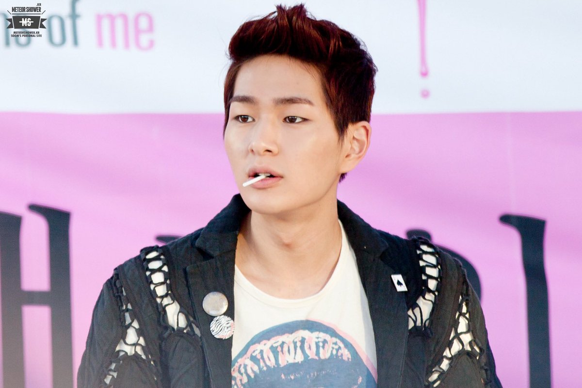 Now now, let's settle our heartbeat for a moment by taking a break, and looking at this cutie. 