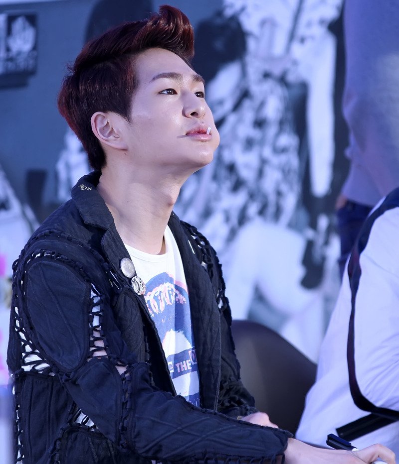 Let me poke those cheeks real quick please 