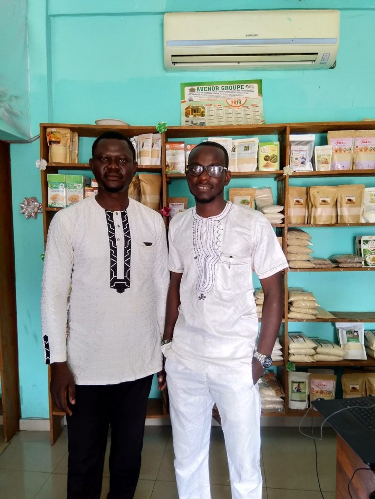 ronelfal's tweet photo. #COBEFRA

➡ Les démarches de mise en place de #COBEFRA se poursuivent à travers la convention de partenariat signée entre le GIE-ESS et le CPL-Biobenin (centre de promotion local bio benin) https://t.co/VlbCP97aP0