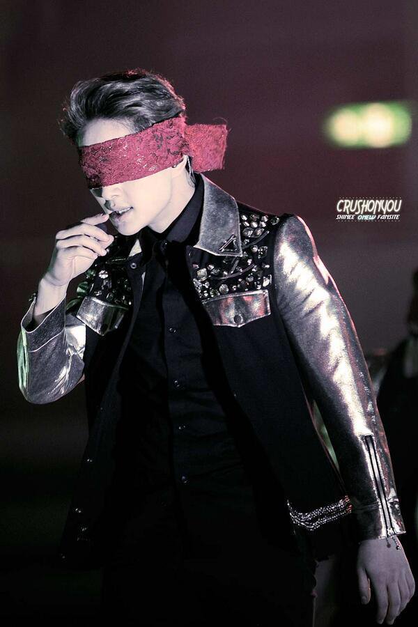 Evil!Jinki with hair styled up? Yes. 