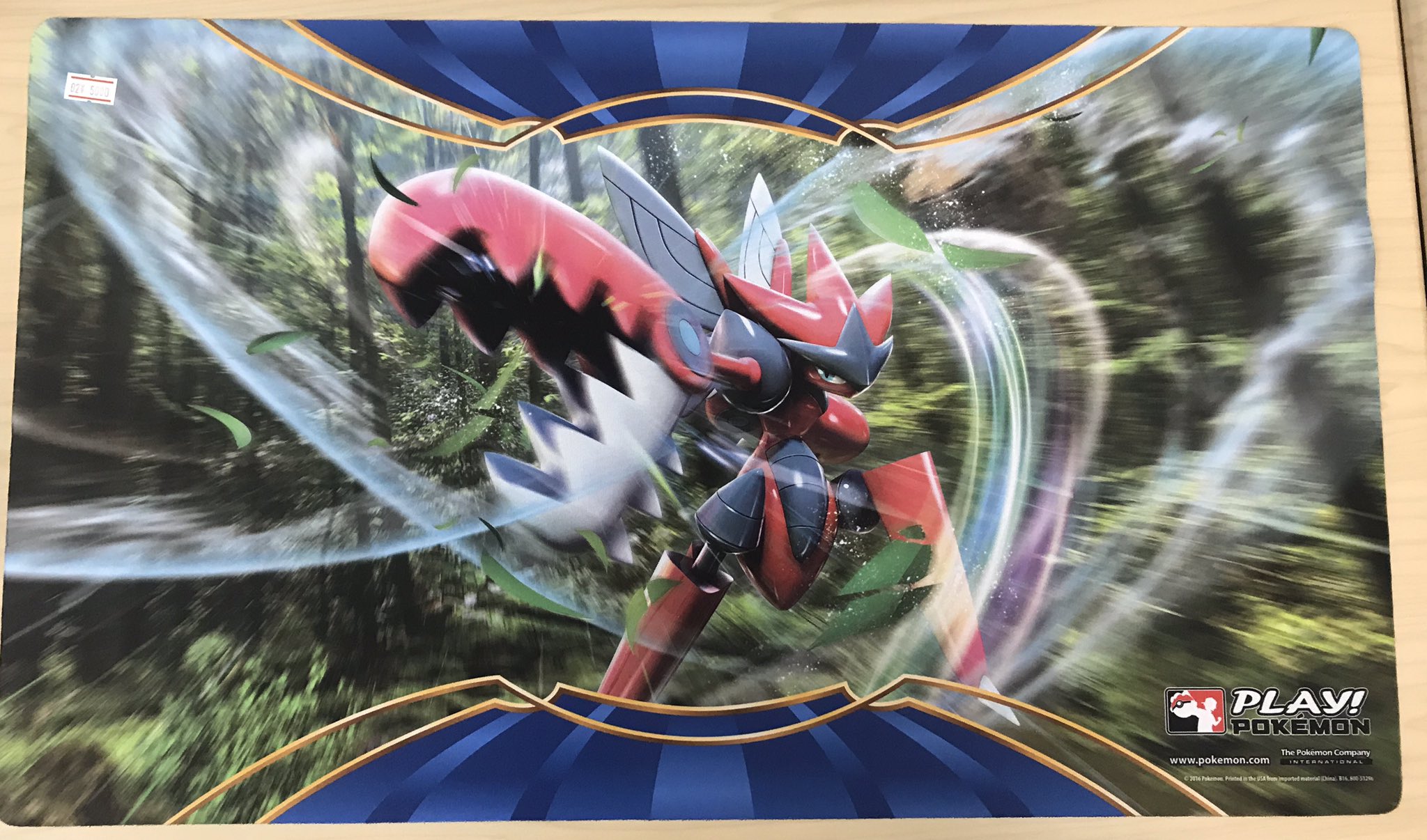 新品】ポケモンカードゲーム ラバープレイマット 海外版