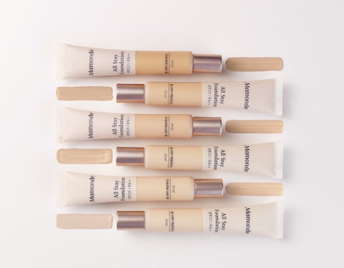 kynnsk's tweet photo. มีใครเคยใช้ 2 ตัวนี้ไหมคะรองพื้นของ mamonde , innisfree แนะนำตัวไหนมากกว่ากันคะ ใครเคยใช้มาเล่าให้เราฟังได้น้า 🙏🏼❤️ #ไว้รีวิวห้ามขายของโว้ยย #ไม่ขายจ้ารีวิวเฉยๆ #คสอเกาหลี #พรีเกาหลี https://t.co/zfSPDCxwk3