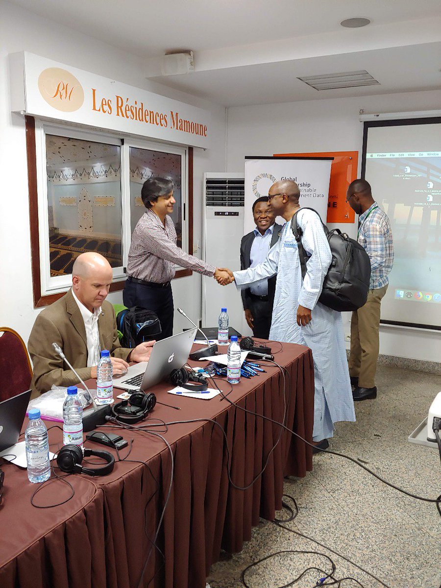 SyedRizvi114's tweet photo. I am fortunate and glad to be part of the 2-day national training of Africa Regional Data Cube (ARDC) for #Senegal with 60+ trainees from 25+ organizations in #Dakar.
#EO4SD #EO4Dev #SDGs @senegalstat @DGPPE1 @IdbgSdgs #Data4SDGs #AfDataCube #Africa https://t.co/ATxzMojUy9