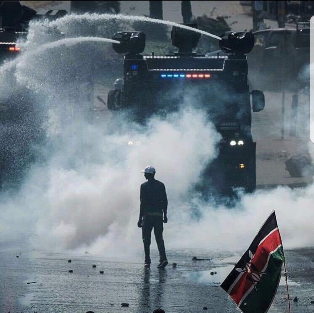 This picture should be framed and put in every living room to teach and remind our children that someone stood up against this corrupt and oppressive regime and the middleclass called iddle. 
#KenyanCabinetOfThieves