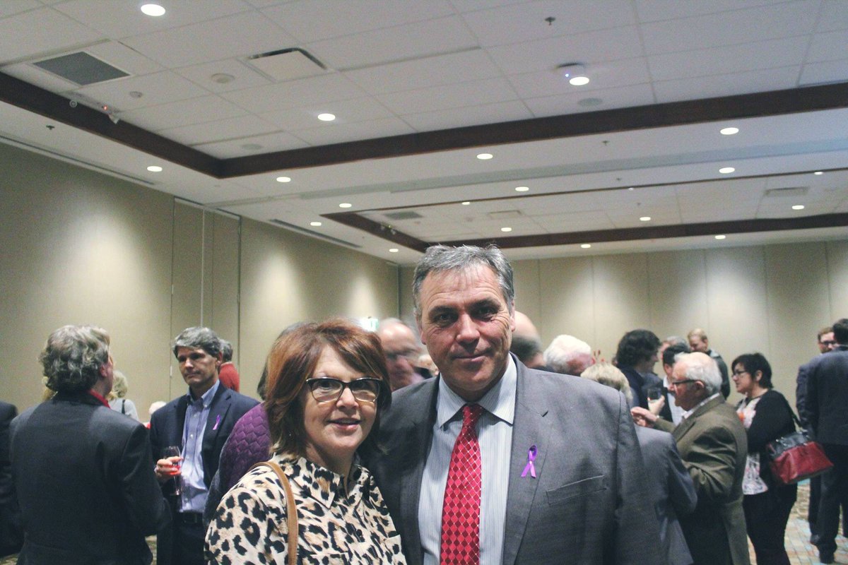 Robert Mitchell tweet media