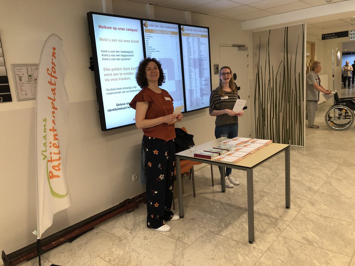 az_monica's tweet photo. De Dag van de rechten en plichten van de patiΓ«nt zet dit jaar de geΓ―nformeerde toestemming in de kijker. Voordat een patiΓ«nt toestemming geeft voor een behandeling, heeft hij/zij recht op informatie. Durf dit te vragen! #togetherwecare #hoogvliegerindezorg #communicatie #azmonica https://t.co/XBER8bt263