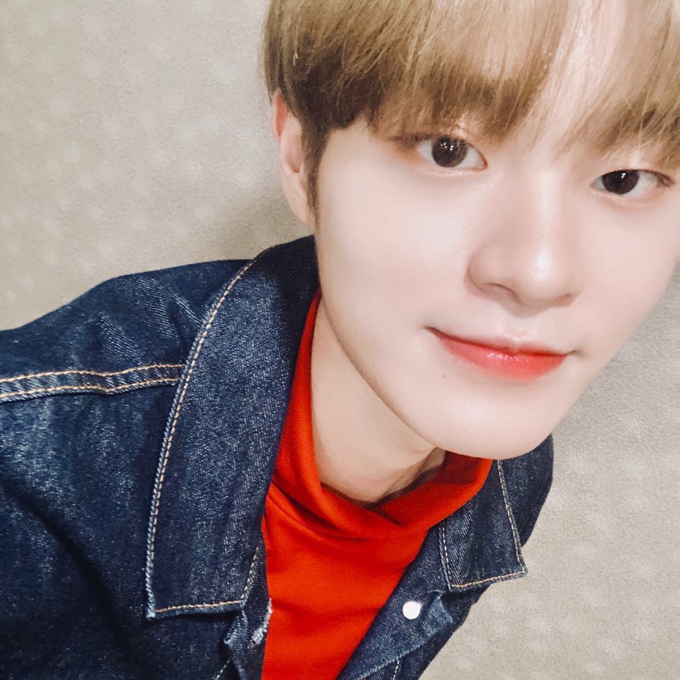 caamuuzq's tweet photo. น่า รัก มาก ㅜㅜㅜㅜㅜㅠㅠㅠㅠㅠㅠㅠㅠㅠㅠㅠㅠㅠㅠㅠเด่กน้อยฮืออออ น่ารักที่สุดในโลกในจักรวาลมหาสมุทร จะมีใครน่ารักไปกว่าเทอนอกจากเทอในวันพรุ่งนี้มหสำวกมดสวำㅠㅠㅠㅠㅠㅠㅠ https://t.co/XniT49Pota