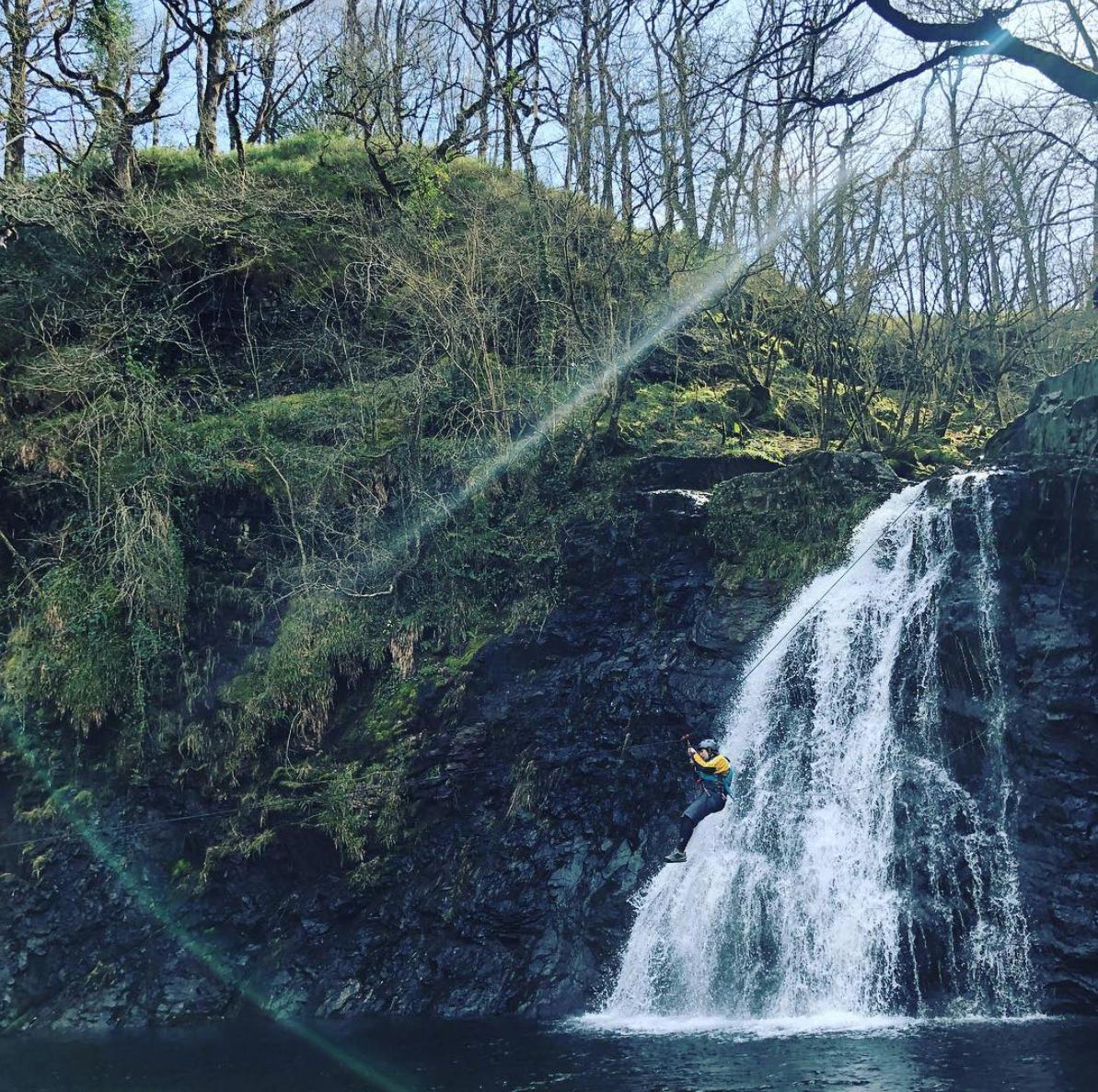 Who's looking forward to two extra days off this #Easterweekend? ✋
If you're opting for a weekend of adventure, Snowdonia is a place to put on the list! 
📍Blaenau-Ffestiniog
Photo by: northwalesactive via Instagram 
 
<a href="/visitwales/">Visit Wales 🏴󠁧󠁢󠁷󠁬󠁳󠁿</a> #Wales