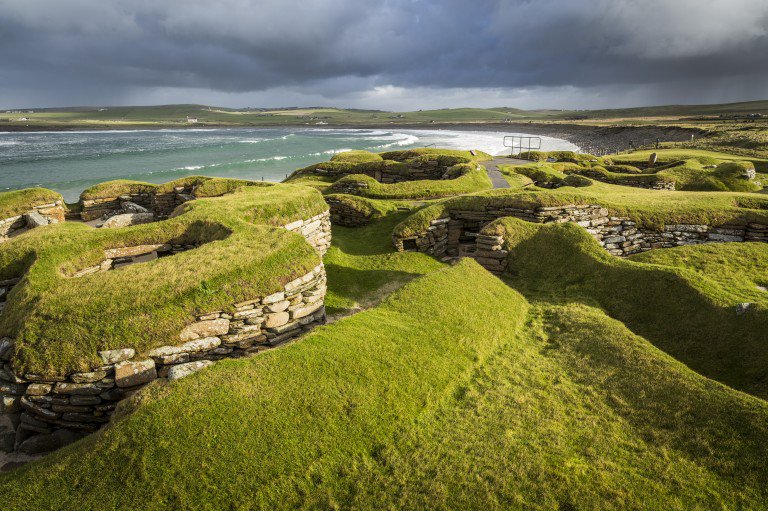 HistEnvScot's tweet photo. Skara Brae, Maeshowe, the Stones of Stenness and the Ring of Brodgar together make up the Heart of Neolithic #Orkney. These ancient, enthralling landscapes give us exceptional insights into the society, skills and spiritual beliefs of the people who built them. #WorldHeritageDay https://t.co/rciHjeFQqs
