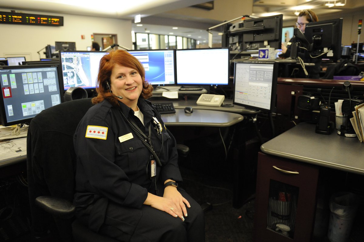 ChicagoOEMC's tweet photo. Hear from award-winning Chicago Police Dispatcher Amy Lovell about her job at the City's 9-1-1 Center on @TheRoeConnShow:  https://t.co/PLrW3emy4G
#IAm911
#ThankYou911
#NationalPublicSafetyTelecommunicatorsWeek https://t.co/8HdOfeC1fh