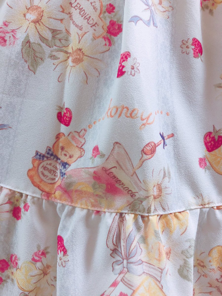 NEW ARRIVALS💕】 新作商品をご紹介✨ ハートレモネードスカート💓 193