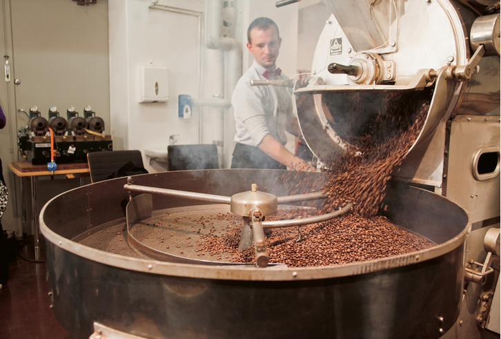 Onnea <a href="/KaffaRoastery/">Kaffa Roastery</a> Suomen paras kahvila 2019 -tittelistä! 
Suomalaiset juovat eniten kahvia maailmassa. Siksi ei ole yhdentekevää, miten kahvi on valmistettu ja miltä se maistuu – lue Kaffan vinkit hyvän toimistokahvin valmistukseen: bit.ly/2VTewLA