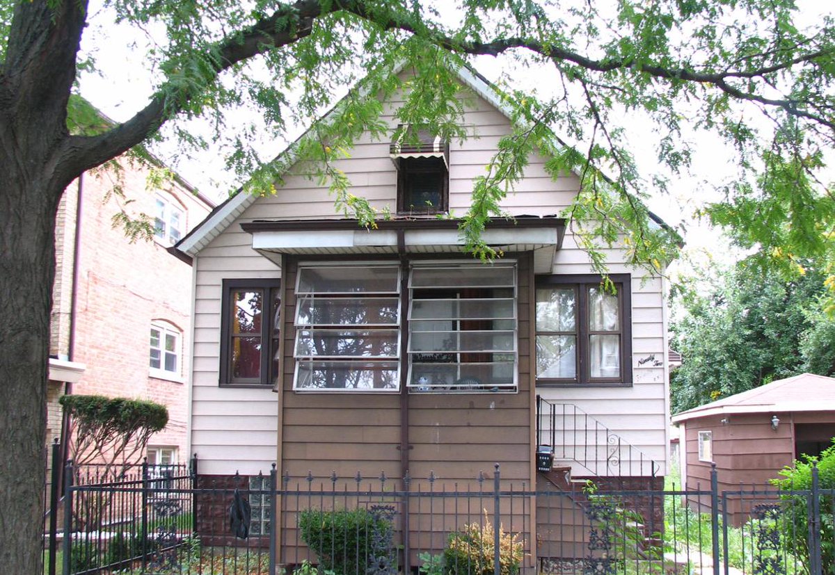 **NEW INVESTMENT OPPORTUNITY**
Purchase Price $63,000. 
Net Rental Income $12,601p.a. 
Net Yield 20%
Request More Information: bit.ly/2HybFEl
#chicagoproperty #chicagoinvestment #propertyinvestment