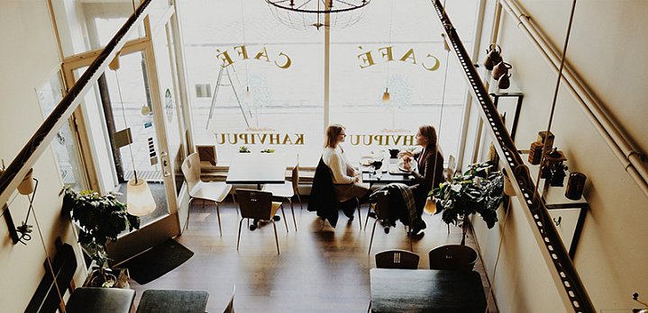 📉Снизилось число причисляющих себя к среднему классу россиян

Количество россиян, считающих себя средним классом, сократилось на 13 процентных пунктов за последние четыре года. Сейчас таких менее половины

Подробные данные статистики: bit.ly/2Itu9Xg