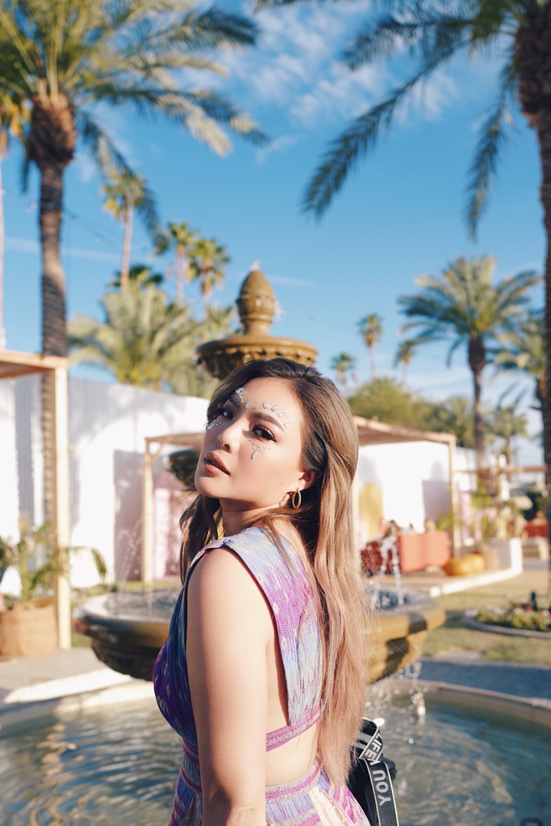 นพลัก tweet media