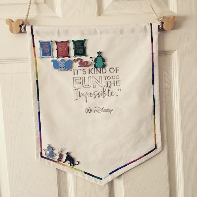 lizeindisney's tweet image. Happy Wisdom day! Did you get everything you wanted? If you haven’t seen, @courageandkindness was #gifted the whole collection if you want to see pictures of what’s been released today! 🙊
——
#disneywisdom #lizeindisneyland #disneycollection #discover… bit.ly/2XnGEa1