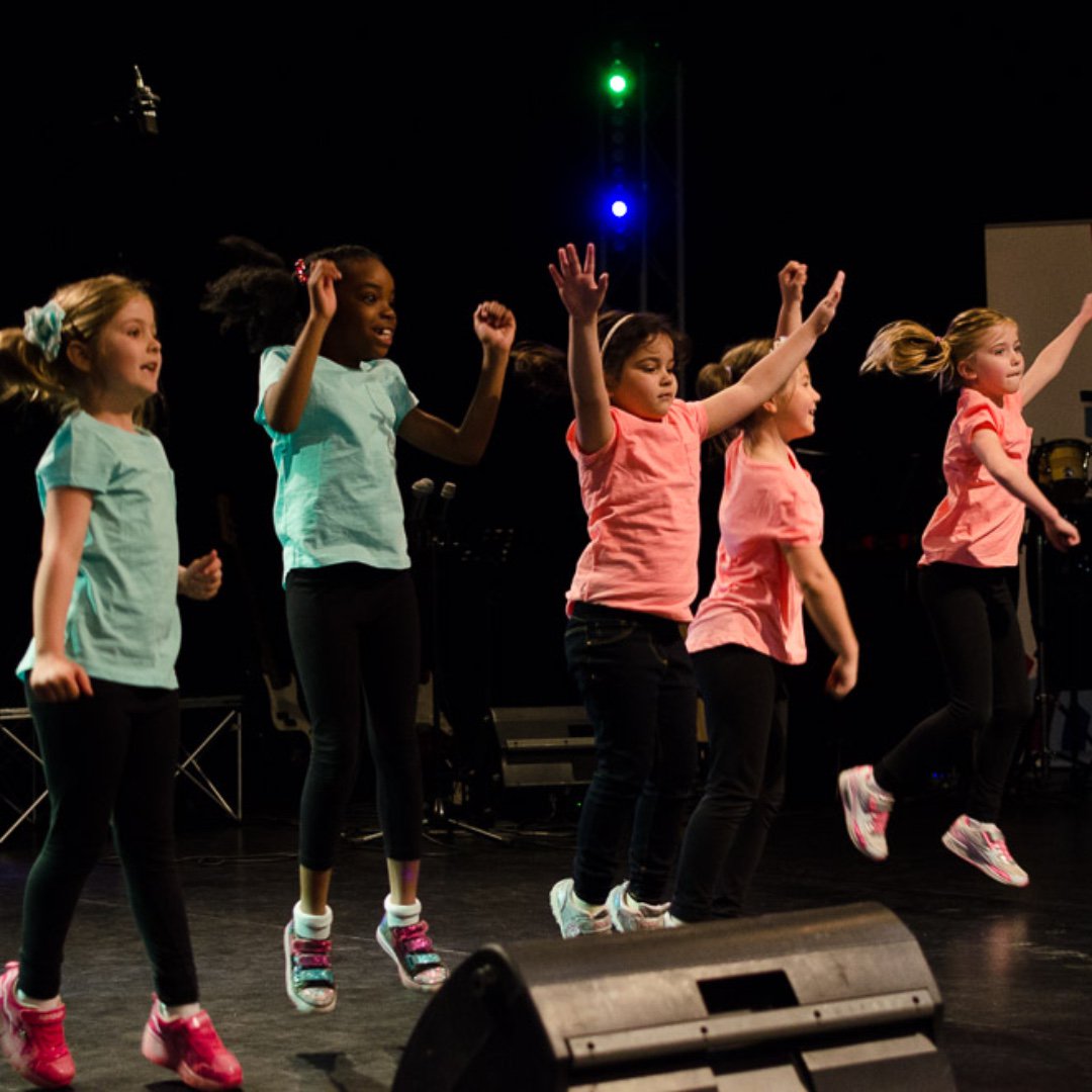 hcityc's tweet image. 3 days and counting! This #Sunday we will be celebrating the one and only true king at our special #Easter service. We'll be meeting for #OneService at Judgemeadow College from 10:30am. Come and join us for an amazing time in God's house and find out the truth about Easter! #HCC