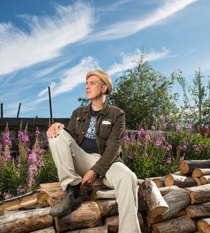 Canadian <a href="/AuthorsSeries/">Canadian Authors Series</a> next Thurs, Apr 25, Dave Bidini. Tasting 7pm, Author 8pm. Tickets $30. Call 905-788-5345. Musician, author, filmmaker Dave Bidini has been nominated for a Genie, Gemini, Juno, as well as CBC's "Canada Reads."
<a href="/hockeyesque/">@hockeyesque</a> <a href="/DowntownPortCo/">DowntownPortColborne</a>  <a href="/PortColborne/">City of Port Colborne</a>