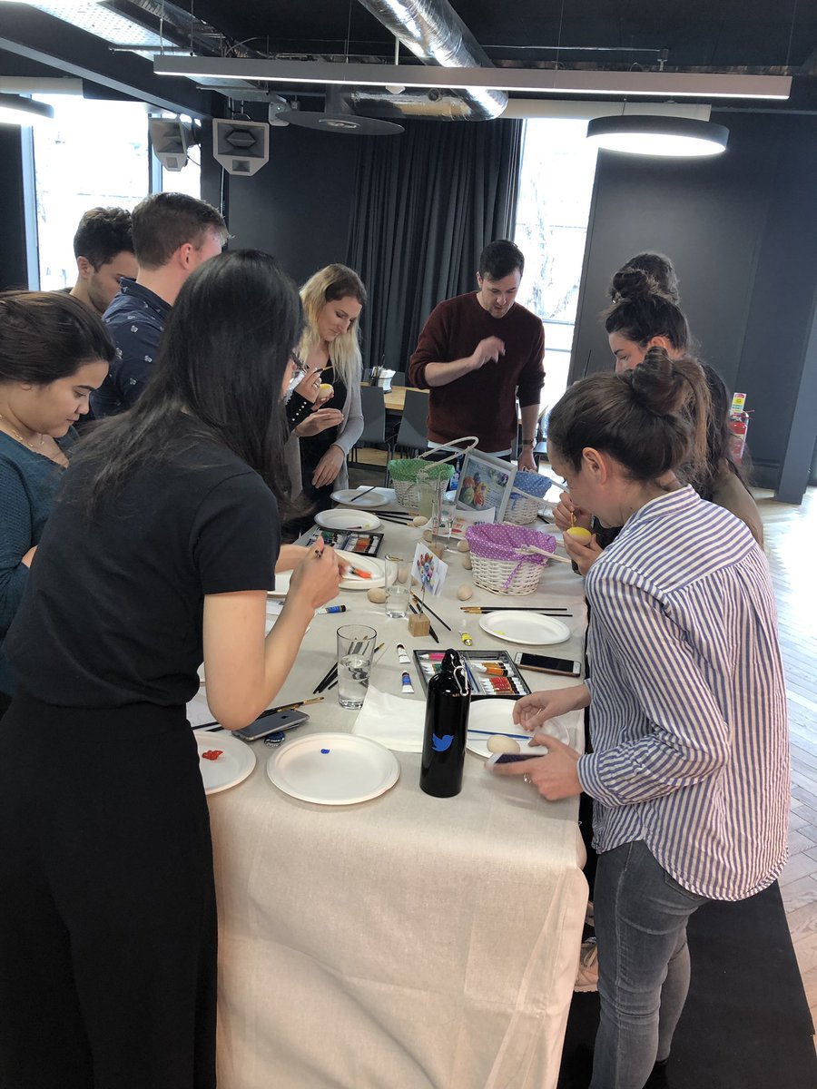 jortizsabate's tweet photo. Egg painting station #CreativeNest https://t.co/FWBACCpRTq