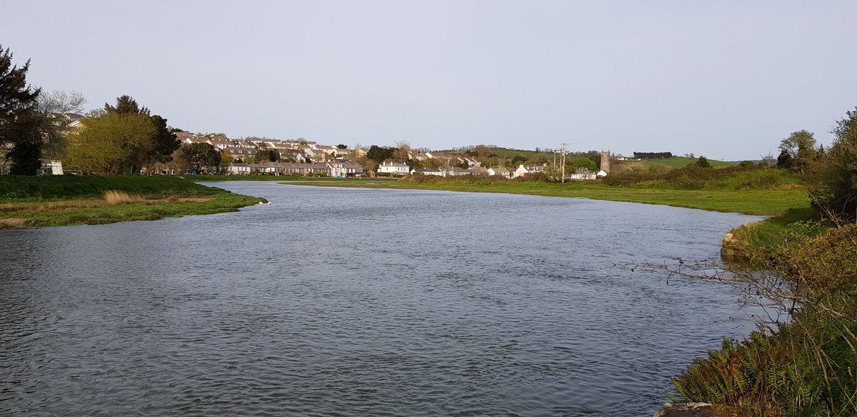 AlasdairGordon1's tweet photo. .@WMNPictures @NorthCornwallNT @lovecornwall099 @ILoveCornwallUK @beauty_cornwall @Cornish_Review @Cornwall_Today  @kissmycornwall A high tide tonight in Wadebridge as the water starts to ebb away. #RiverTide #TheCamel #Wadebridge #Cornwall https://t.co/mvHNfclYQy