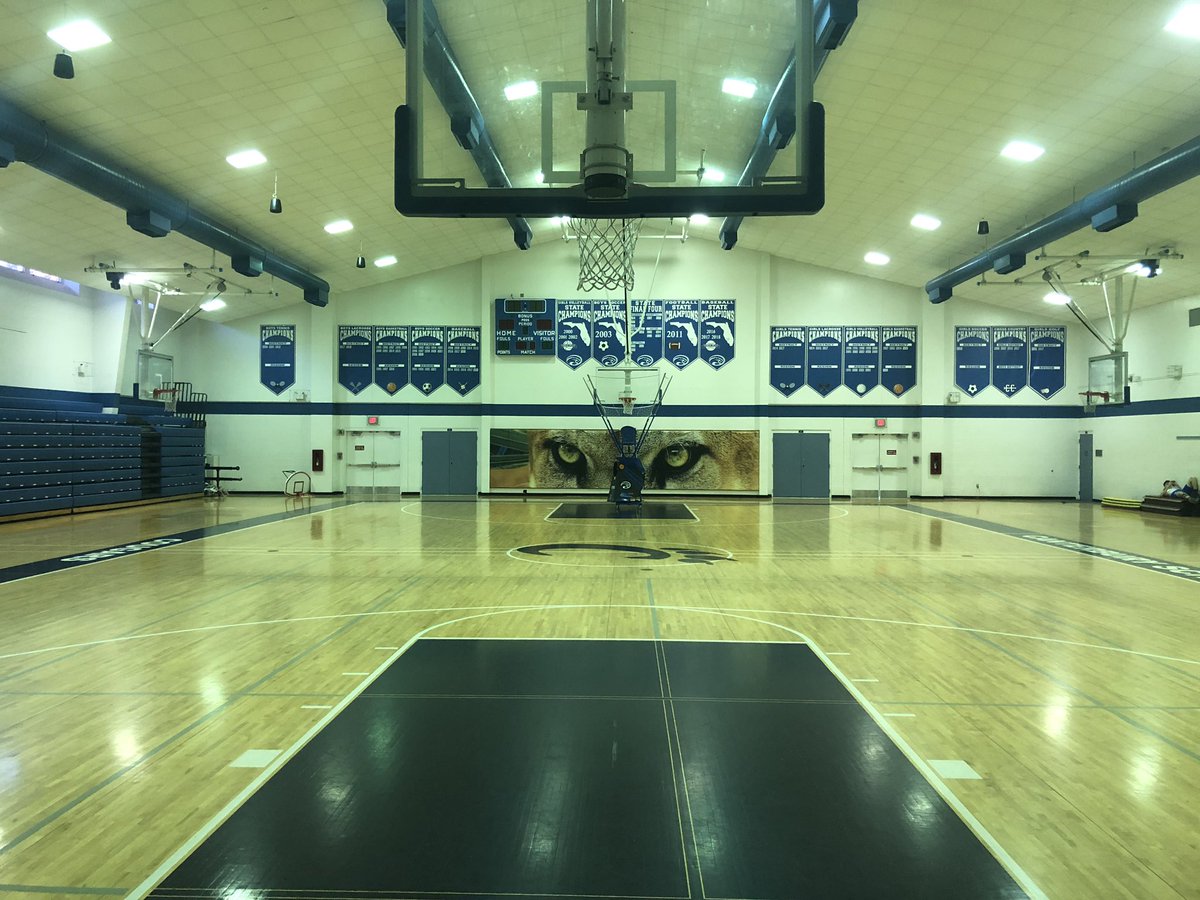 FearTheGrowl's tweet photo. New lights in the MSC, Before and after photos. New floor to follow! @OurCougarClub @canterburyftmy https://t.co/eFllTTxpMH