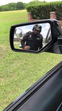 Yaipho's tweet photo. How to Make a #Cop Smile With One Simple Question https://t.co/1SGJdwd9x6
انقر لعرض المزيد من الفيديوهات👇🏻👇🏻👇🏻
https://t.co/fSQeOkiqr7 https://t.co/B4ZzoRoPQJ