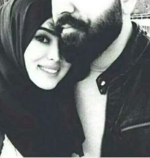 VdSqpb0vOY2AO2J's tweet photo. #أقسم أني احبـ⁦❤️⁩ـك
أقسم بمن خلق روحك داخلي اني اعشقك حد الجنون
أقسم بمن خلق نبضك داخل اوصالي لا استطيع اتنفس بعيداً عن لذتك
أقسم بمن خلق الكون أن أسمك فى قلبى قـدرى انت
لو سألوني عنك يومآ ماذا أجيب
أقول أنك روح تعيش بداخلي
أم أنك نبض الوريد
أقول أنك بعيناك ألهمتني الحياة https://t.co/6CLP5AD8rE