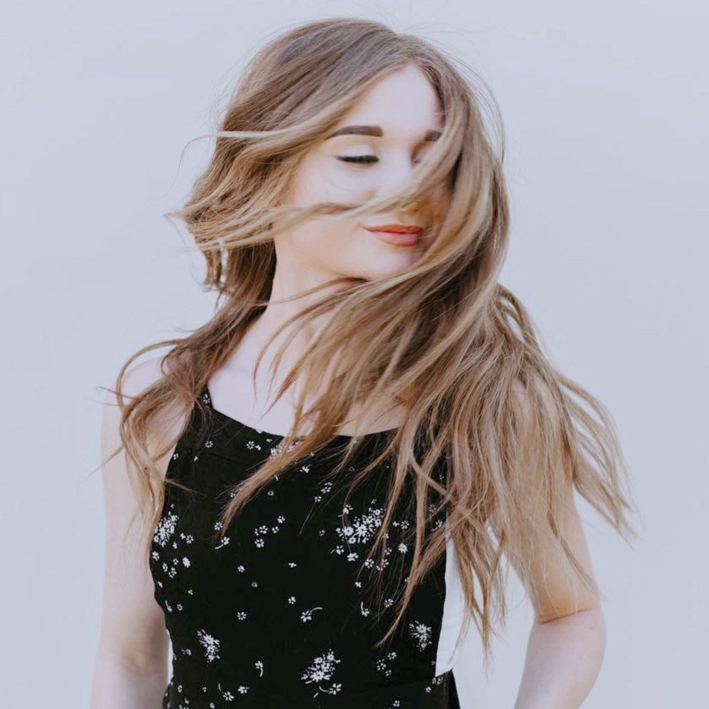 When the sun comes out☀️ #LBstyle by <a href="/michellemethod/">Michelle McGrattan</a>. Photographer: Adrian Washburn LumaBella.com