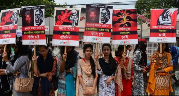Cremada viva a Bangla Desh en denunciar el director de la seva escola per abusos sexuals

bit.ly/2UtwQK5