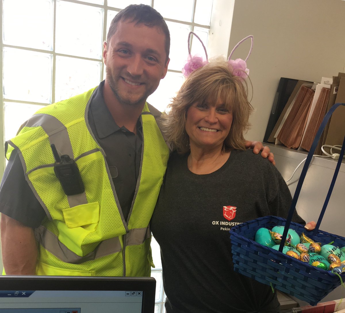 countonox's tweet photo. We celebrated our awesome team at the Egg-Cellent Ox Celebration at Pekin Paperboard Mill this week. Everyone gets an egg! #WeArePaperMakers #WeAreOx #Paperboard https://t.co/e73ZD8zDsg