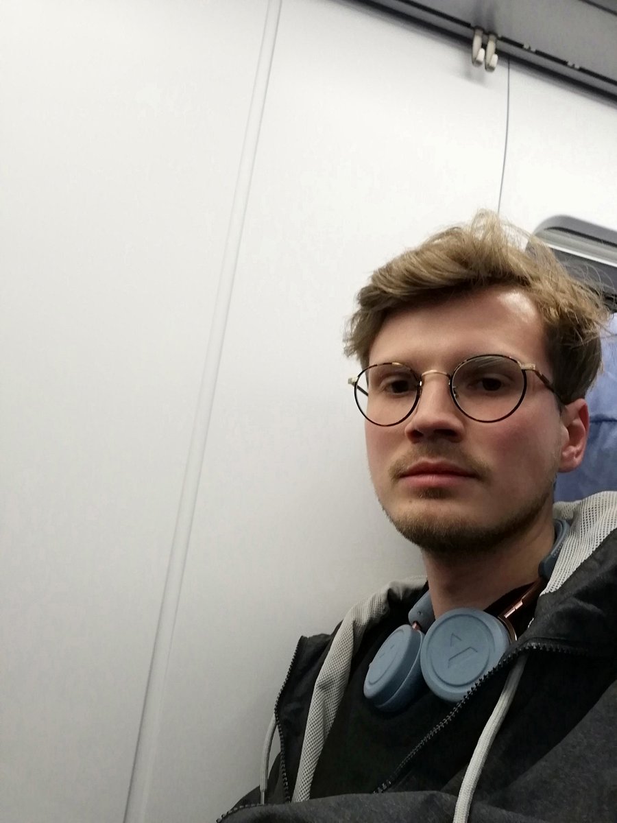 #Fensterplatz👌 Ich mag euren Humor <a href="/DB_Bahn/">Deutsche Bahn Personenverkehr</a>