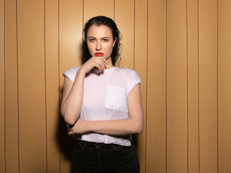 RollingStone's tweet photo. Hear Lucette addresses mental illness in her woozy new song "Talk to Myself" https://t.co/rUW4slt77d https://t.co/LXZSkO1O0Q