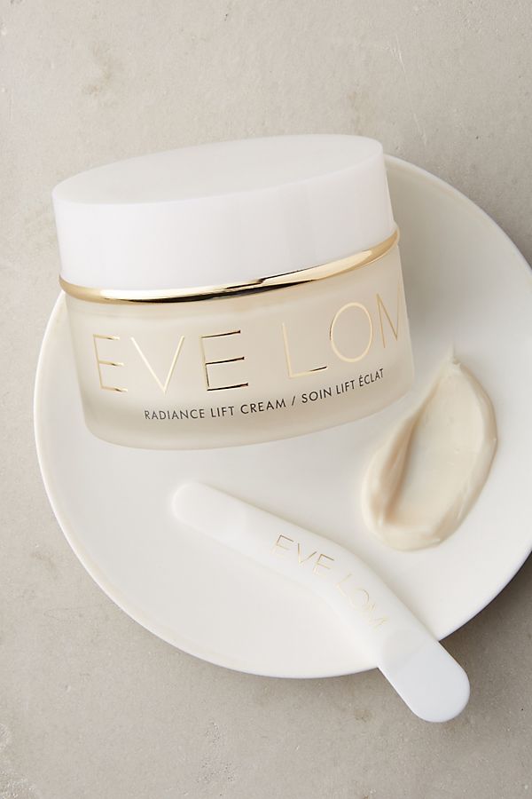 SALE! 30% OFF all Eve Lom Skincare! Very limited supply. Vogue loves the Eve Lom effective, simplified skin care routine. You will, too, especially at this discounted price! #carytownrva #cult skincare #hyaluronic acid #UK made #radiant skin #anti aging  - mailchi.mp/elementsbeauty…