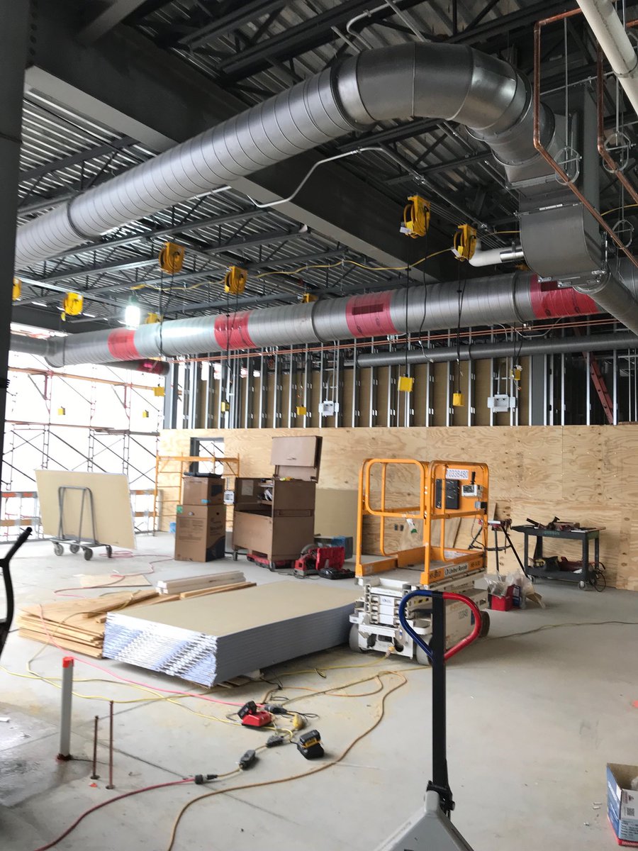 healybender's tweet photo. The new labs at Limestone Middle School are starting to take shape. https://t.co/HhygMvBj04