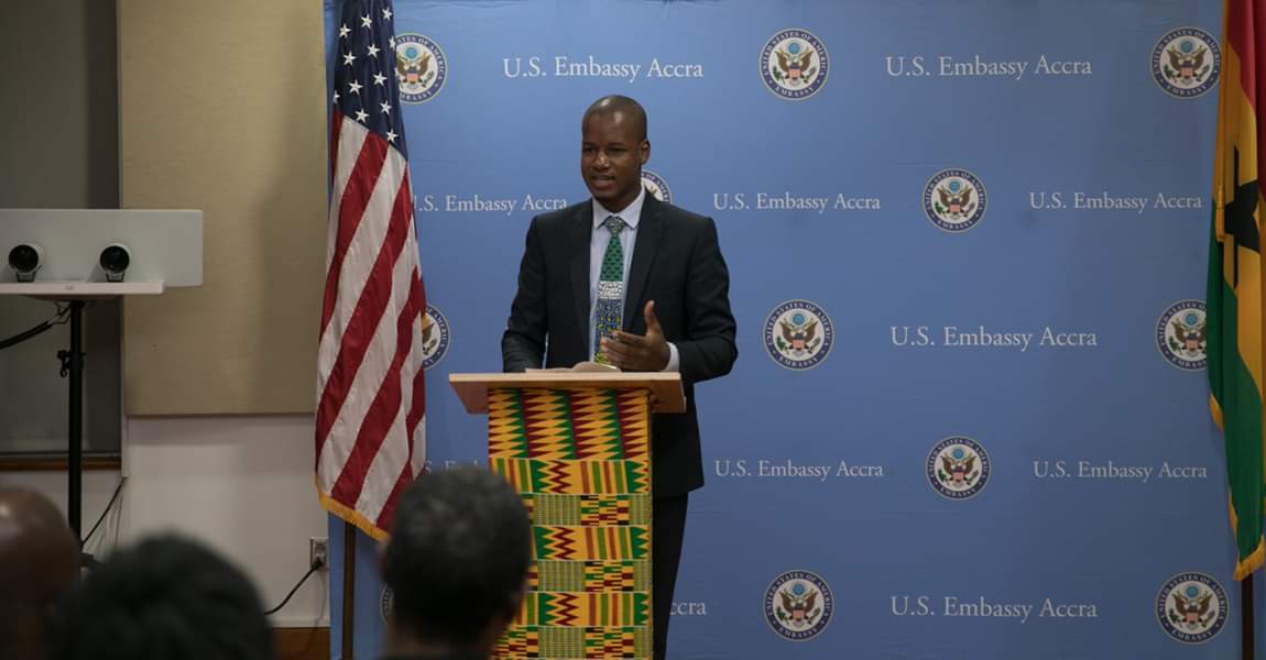 UmaruSanda's tweet photo. I received my certificate as alumnus of the International Visitor Leadership Program (IVLP) on Tuesday at the U.S. Embassy in Accra. Please follow this link to read my experience when I visited:
https://t.co/thbYdk0OJF
#IVLP #MEGAMURROW #COMMUNITYCHILD #COWBOYDIARIES @StateIVLP https://t.co/xzvSiccl5T