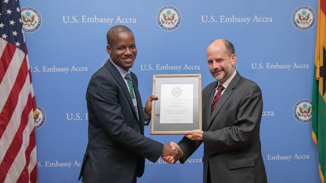 UmaruSanda's tweet photo. I received my certificate as alumnus of the International Visitor Leadership Program (IVLP) on Tuesday at the U.S. Embassy in Accra. Please follow this link to read my experience when I visited:
https://t.co/thbYdk0OJF
#IVLP #MEGAMURROW #COMMUNITYCHILD #COWBOYDIARIES @StateIVLP https://t.co/xzvSiccl5T