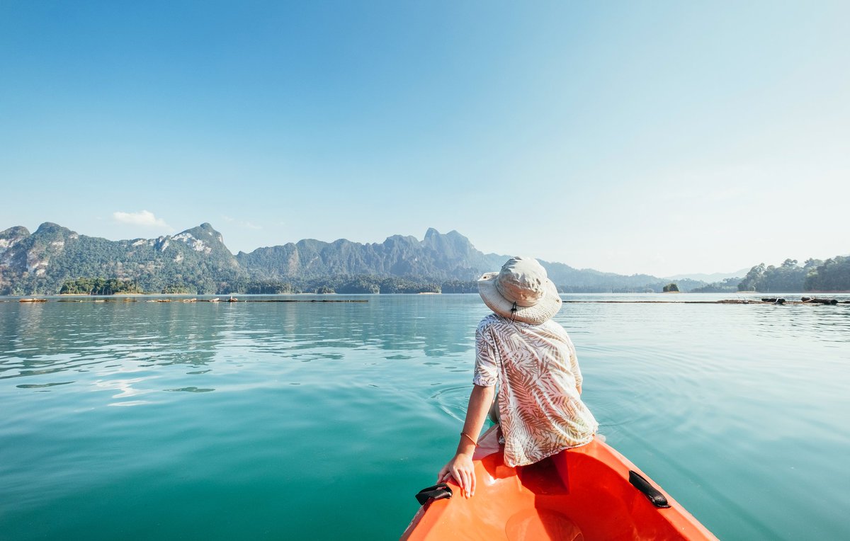 EasyToursGlobal's tweet photo. Cheow Larn Lake at Khao Sok National Park

Khao Sok National Park can be added to any Private Thailand Tour. Contact us for more info.

All Thailand Tour Packages:
https://t.co/vOuFSeVxQN

#thailand #nature #KhaoSok #nationalpark #explore #travel #luxury #tour #mountains #lake https://t.co/xOEV5HiHNL
