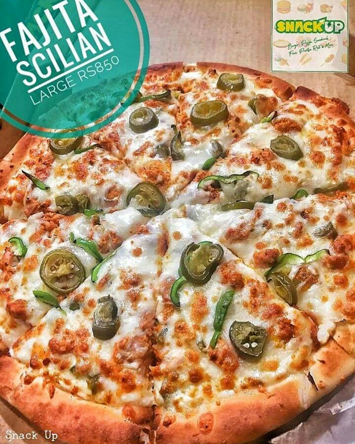 eatsnackup's tweet photo. Fajita Scilian Large #Rs850
Cheesy yummy loaded pizza. 😋
15% Discount on Menu for Dine-in Orders.

Snack Up
Park View St, Block C3, Gulberg III, Lahore
https://t.co/xXdR9JaHez

Happiness is Just CALL AWAY
Call now: 0333-4885552, 0331-4903496
#eatsnackup #snackup  #lahorefood https://t.co/abe0bq4dE1