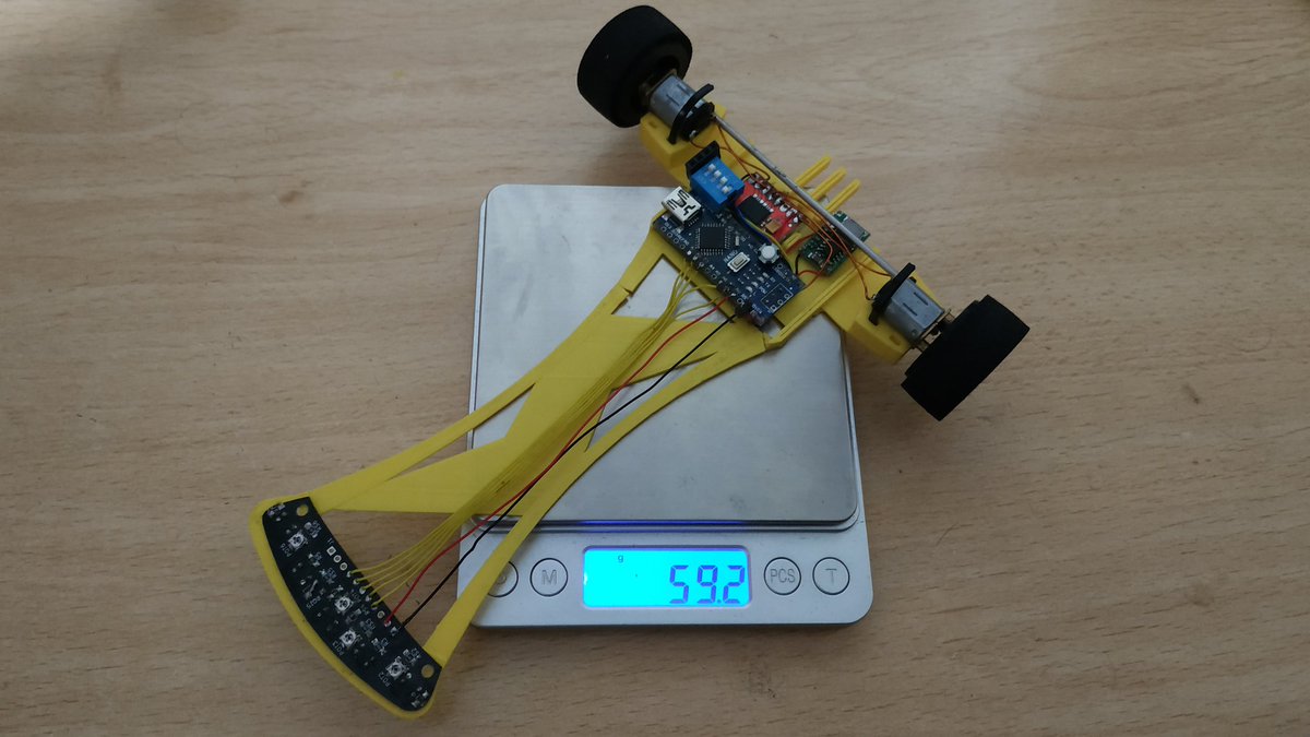 OPRobots's tweet photo. Uno de nuestros robots, #KizaruBot2 lleva días muy enfermo, y el otro día no pudo resistir la tensión... Y nos dejó.
Pero nos hemos puesto las pilas, y le hemos diseñado un nuevo chasis, unas nuevas ruedas, le hicimos ajustes en la electrónica y #Kizarubot2_1 está a tope!!! https://t.co/8qmCTgcRzV