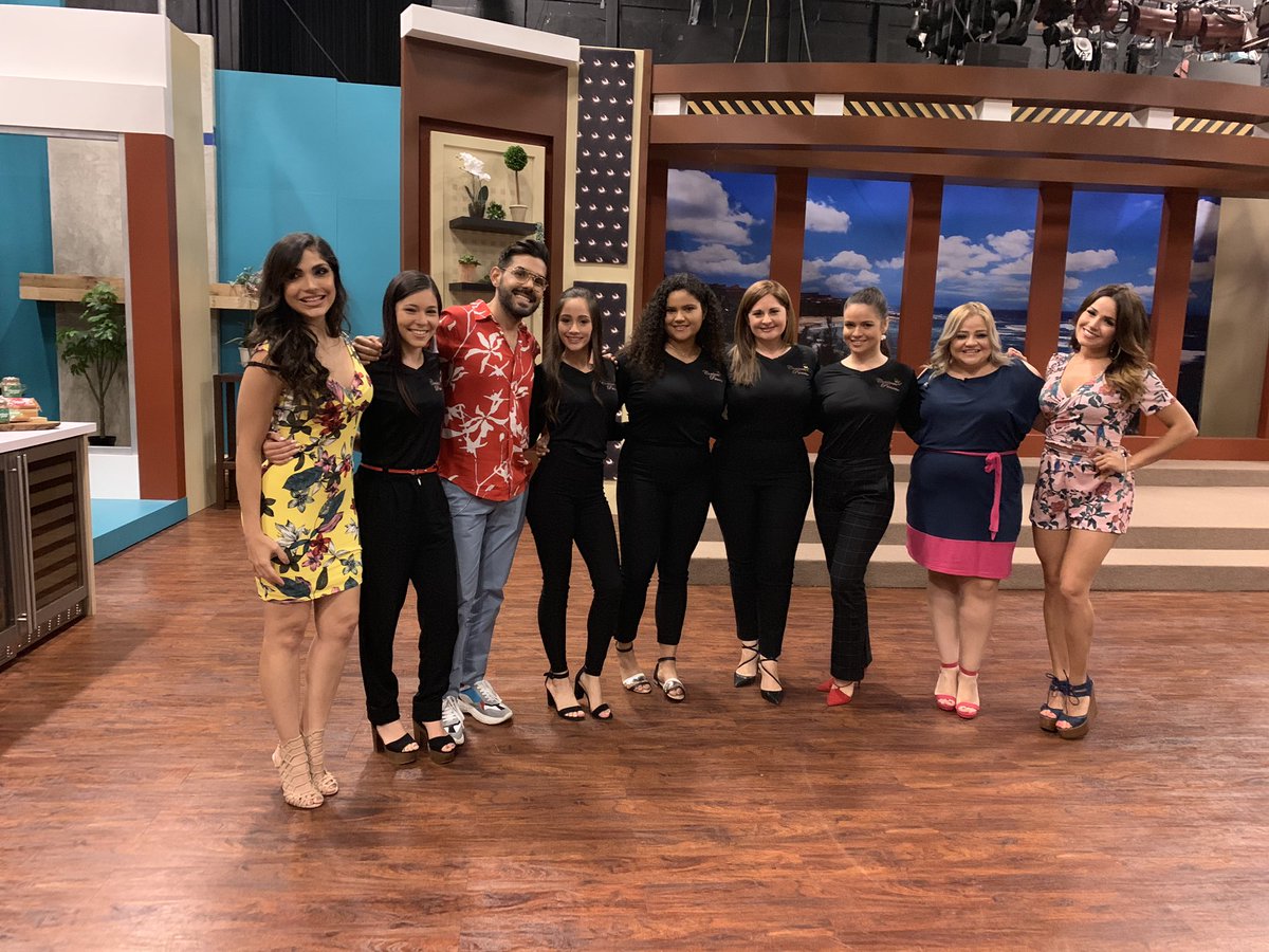 CornatePrinces1's tweet photo. Ayer en Ahora Es y Jugando Pelota Dura por Univisión. Hablando de nuestra Resolución Conjunta 464 y el deseo que tenemos de prevenir la violencia de género. https://t.co/hQoOoXq7nF